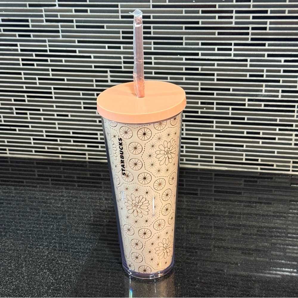 NWT Starbucks Floral Tumbler with Straw
